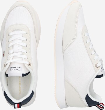 TOMMY HILFIGER - Zapatillas deportivas bajas en blanco