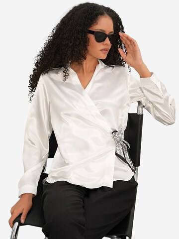 Bigdart Bluse in Weiß: Vorderseite