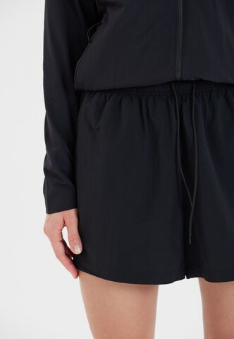 SOS Regular Sportshorts 'Whitsunday' in Schwarz