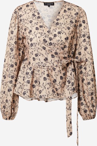 In The Style Blouse 'BILLIE FAIERS' in Bruin: voorkant