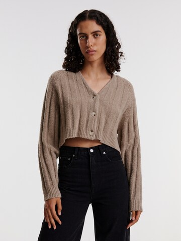 Cardigan 'Geena' EDITED en beige : devant