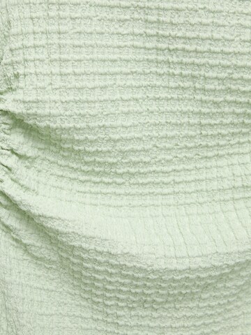 Robe Pull&Bear en vert