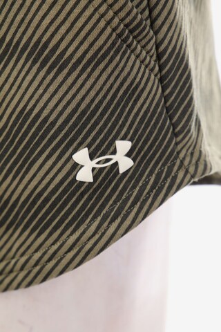 UNDER ARMOUR Shorts in S in Green