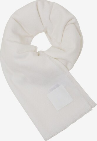 ESPRIT Scarf in White: front