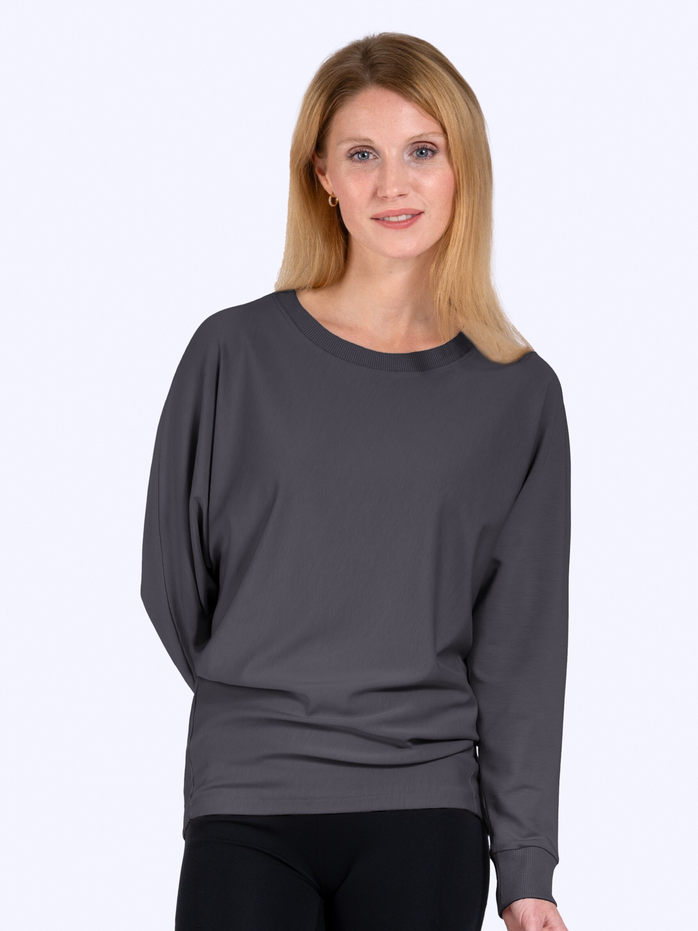 Magadi Sportpullover 'Anna'‌‌‌‌‌‌‌‌ in Grau: Vorderseite