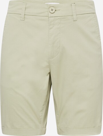KnowledgeCotton Apparel Chino 'CHUCK' in Groen: voorkant
