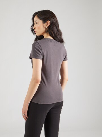 Calvin Klein Jeans T-Shirt in Grau