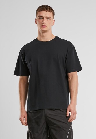 T-Shirt ' ' Urban Classics en noir : devant