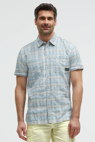 CAMP DAVID Slim fit Button Up Shirt in Green: front