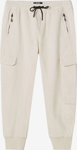 Bershka Tapered Chino trousers in White: front