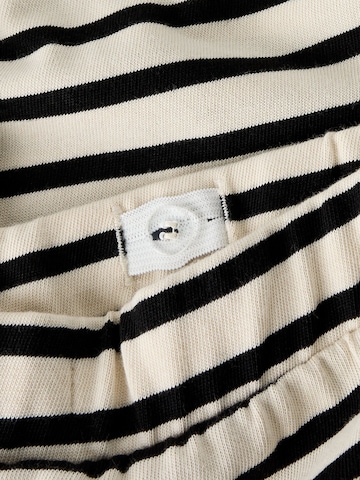 NAME IT - regular Pantalón en blanco