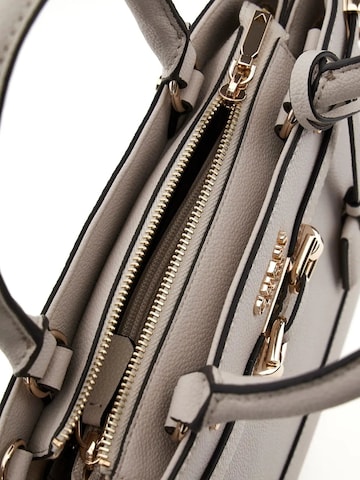 Sacs à main 'Sacs à main Guess Silvye Bucket Stone BG952706' GUESS en rose