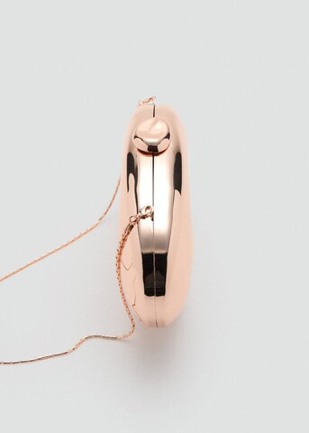 MANGO Clutch 'Bean' in Gold