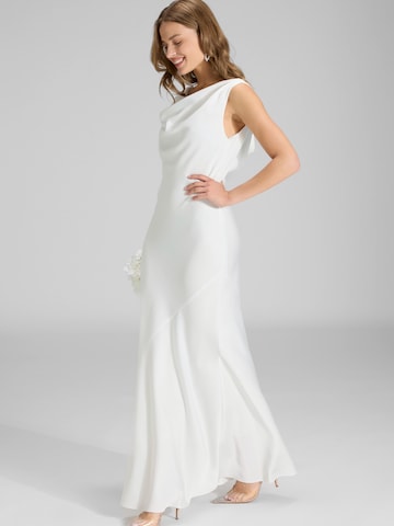 SWING Estélyi ruhák - bézs