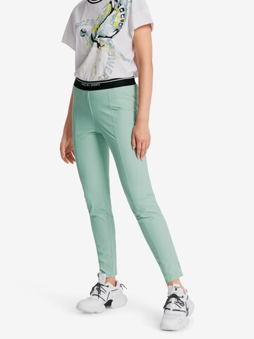 Marc Cain Slim fit Pants in Green: front