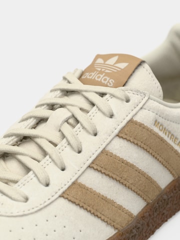 ADIDAS ORIGINALS Låg sneaker 'MONTREAL RM' i beige