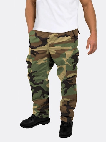 normani Regular Outdoor Pants 'Trooper' in Green: front