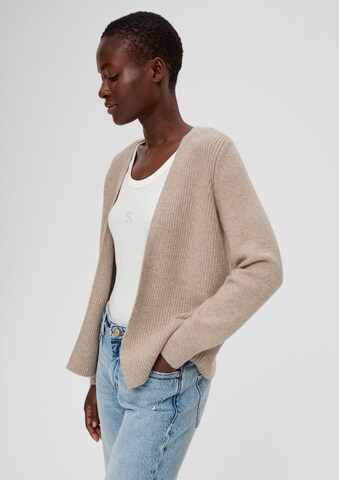 s.Oliver Cardigan i beige: forside