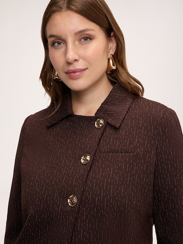 Fiorella Rubino Blazer in Brown