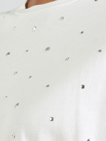 PIECES - Camiseta 'PCSKYLAR' en blanco