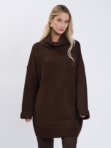 Influencer Pullover ' in Schwarz: Vorderseite