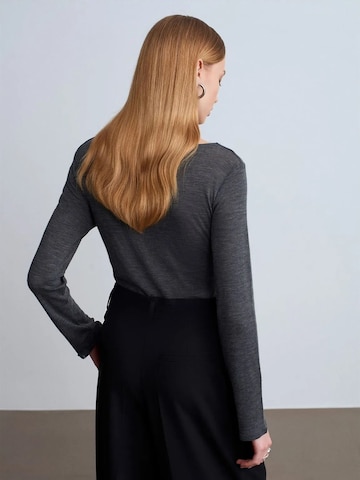 Dilvin Shirt in Grey