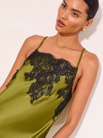 Robe Lipsy en vert