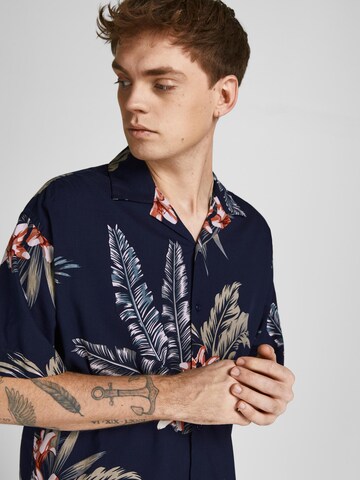 JACK & JONES Классический крой Рубашка 'Tropic Resort' в Синий