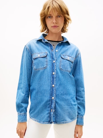 Tommy Jeans Μπλούζα σε μπλε: μπροστά