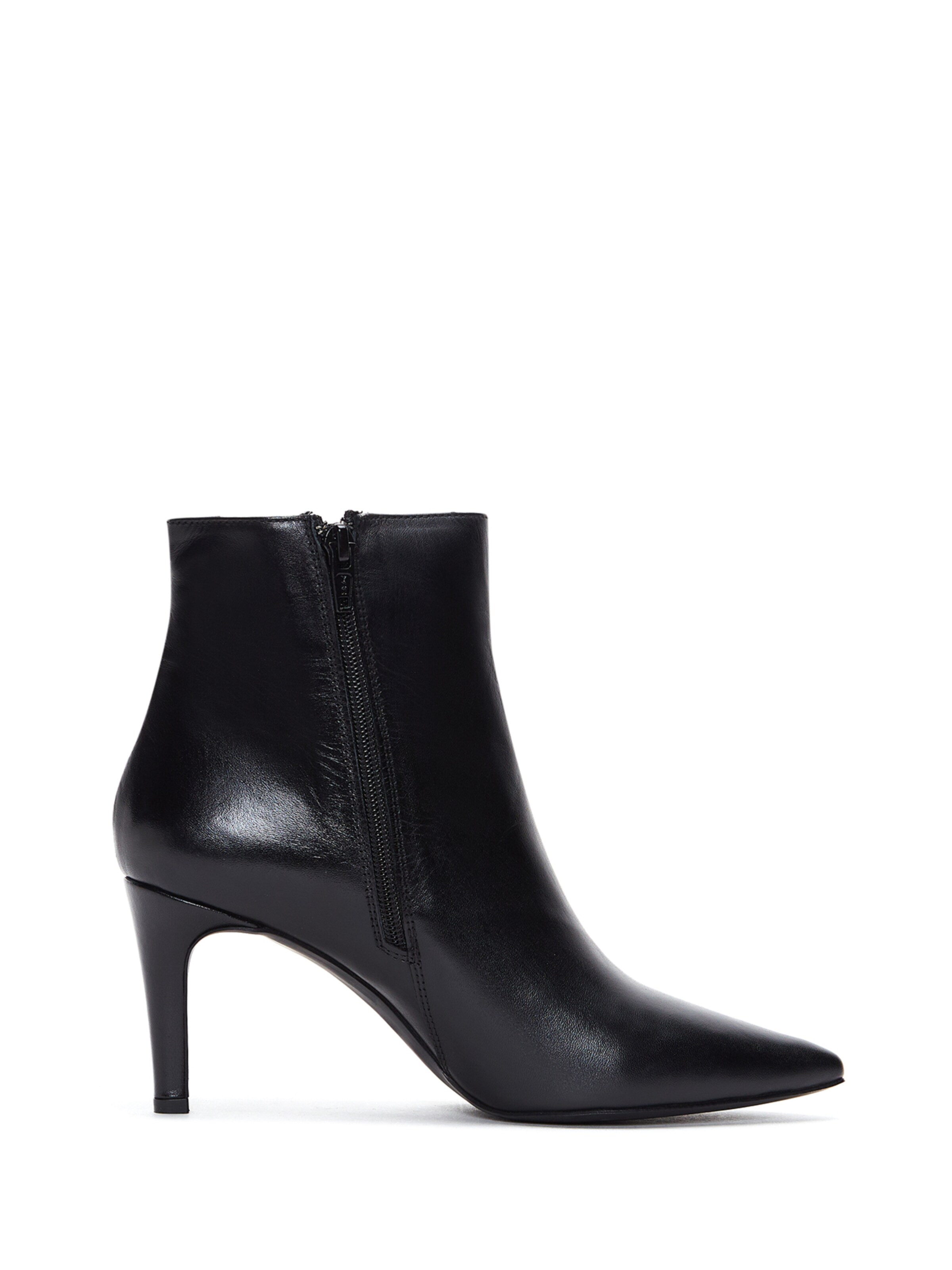 Derimod Ankle Boots in Black