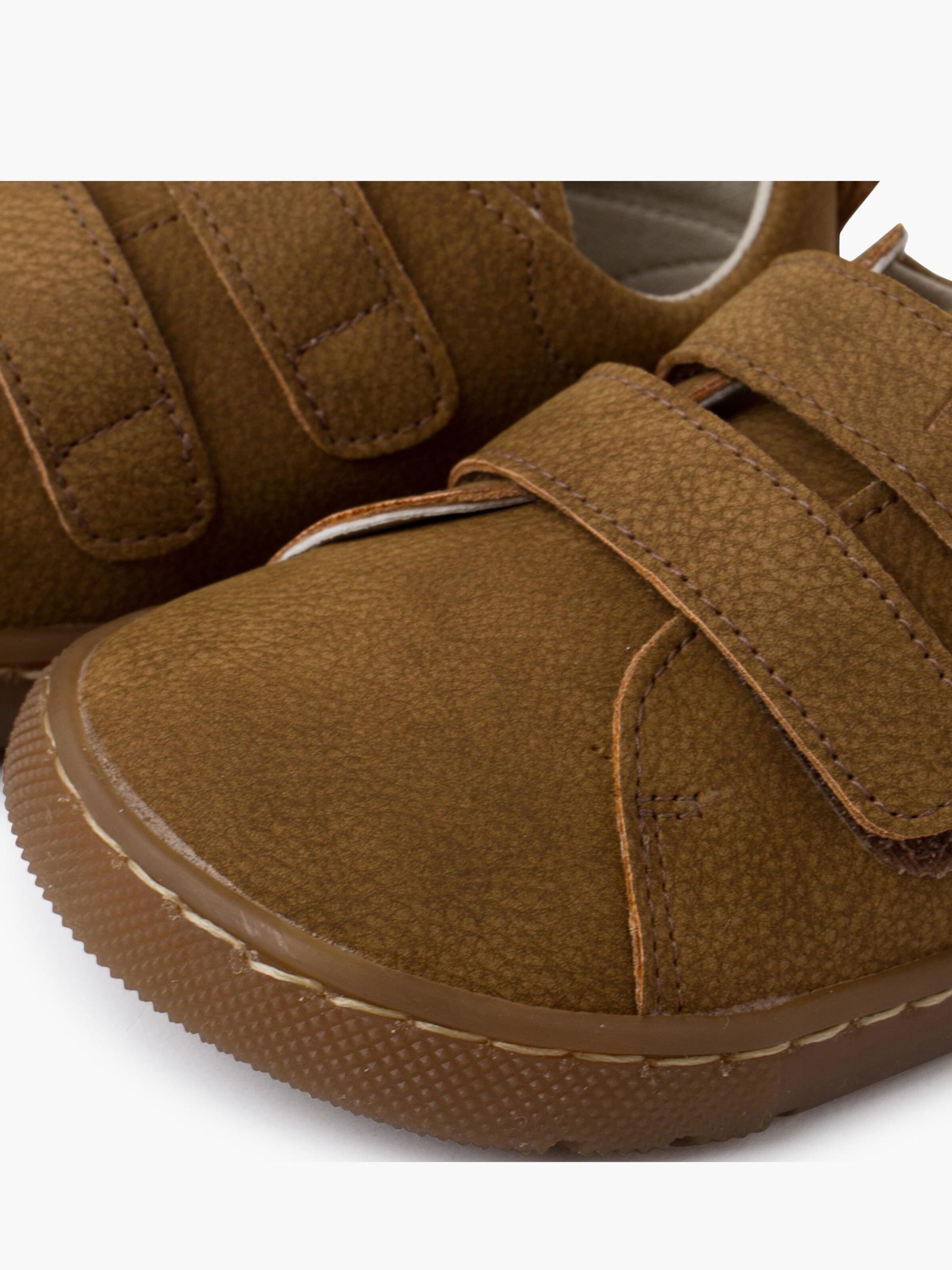 Pisamonas Sneakers in Brown