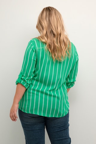 KAFFE CURVE Bluzka 'Sida' w kolorze zielony