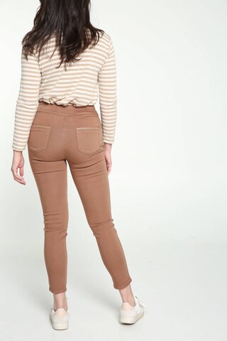 Cassis Slim fit Jeans in Brown