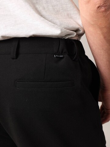 Loosefit Pantalon Deeluxe en noir