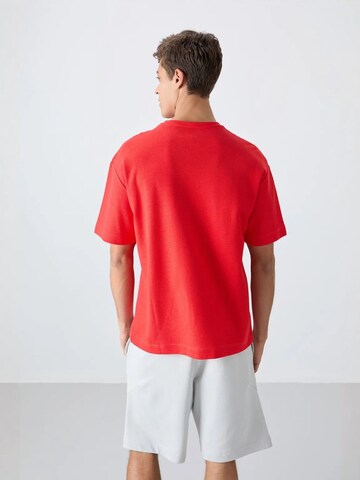 Tommy Life T-Shirts in Rot
