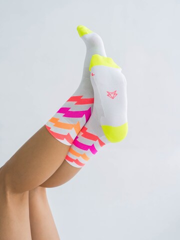 INCYLENCE Sportsocken 'WAVES' in Orange