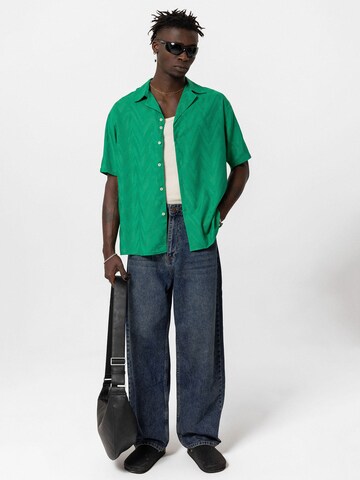 VAMOS CLO Comfort fit Button Up Shirt 'Birmingham' in Green