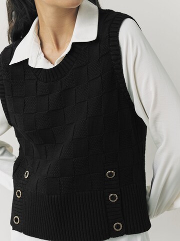Next Blus i svart