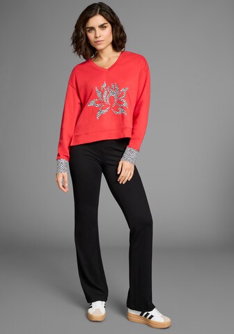 LAURA SCOTT Sweatshirt in Red