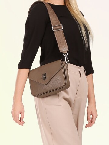 Toscanto Crossbody Bag in Beige: front