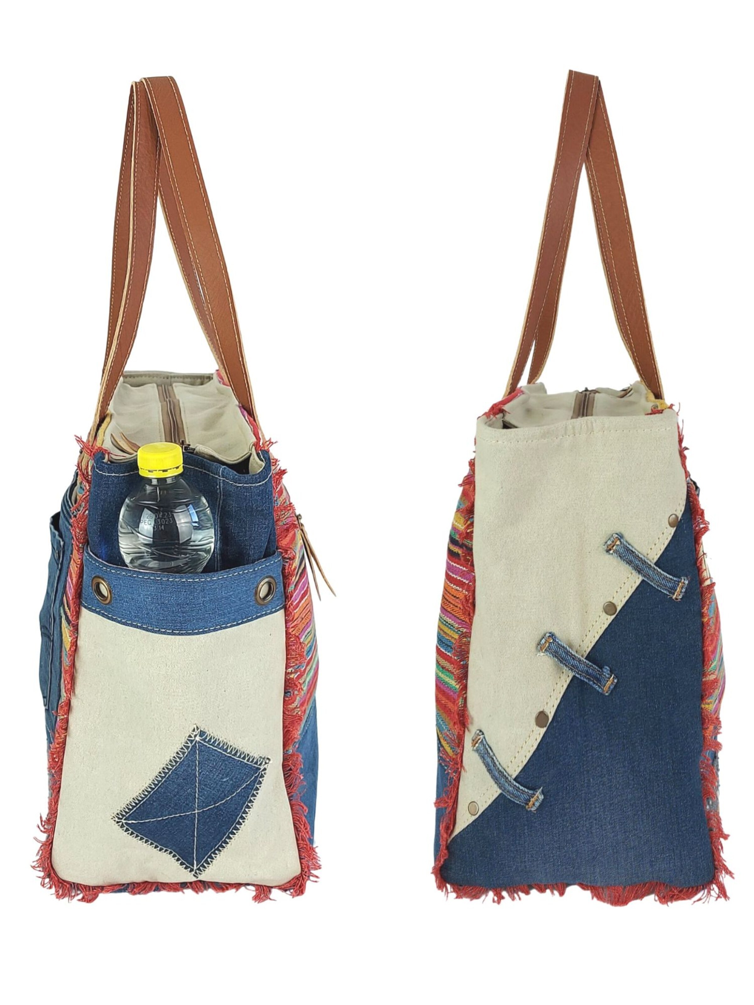 Sunsa Weekender 'Sunsa' in Blue