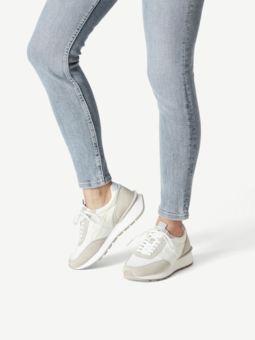 Tamaris Fashletics Sneaker in Weiß