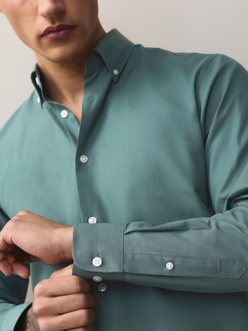 Next Slim Fit Hemd in Grün