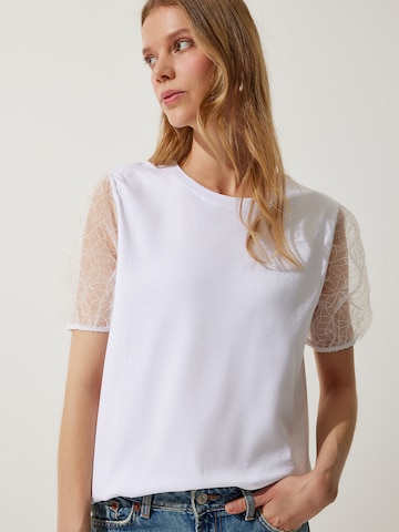 Happiness İstanbul Μπλουζάκι σε λευκό