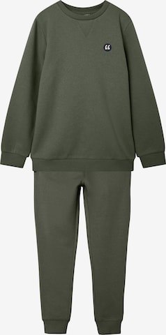 NAME IT Sweatsuit in Green: front