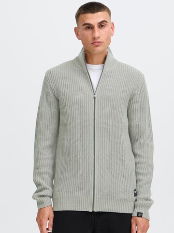 !Solid Gebreid vest 'Arno' in Grijs: voorkant