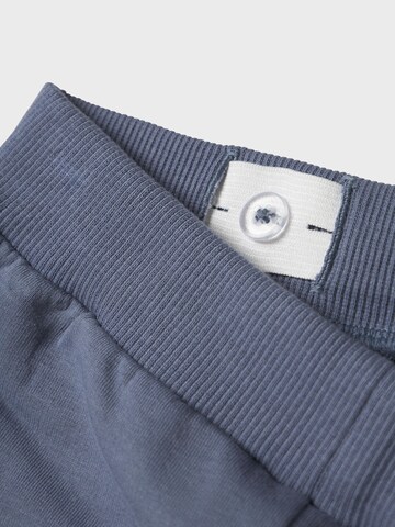 NAME IT Tapered Hose 'Bluey' in Grau