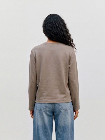 Aware Shirt 'AWNaima' in Grey