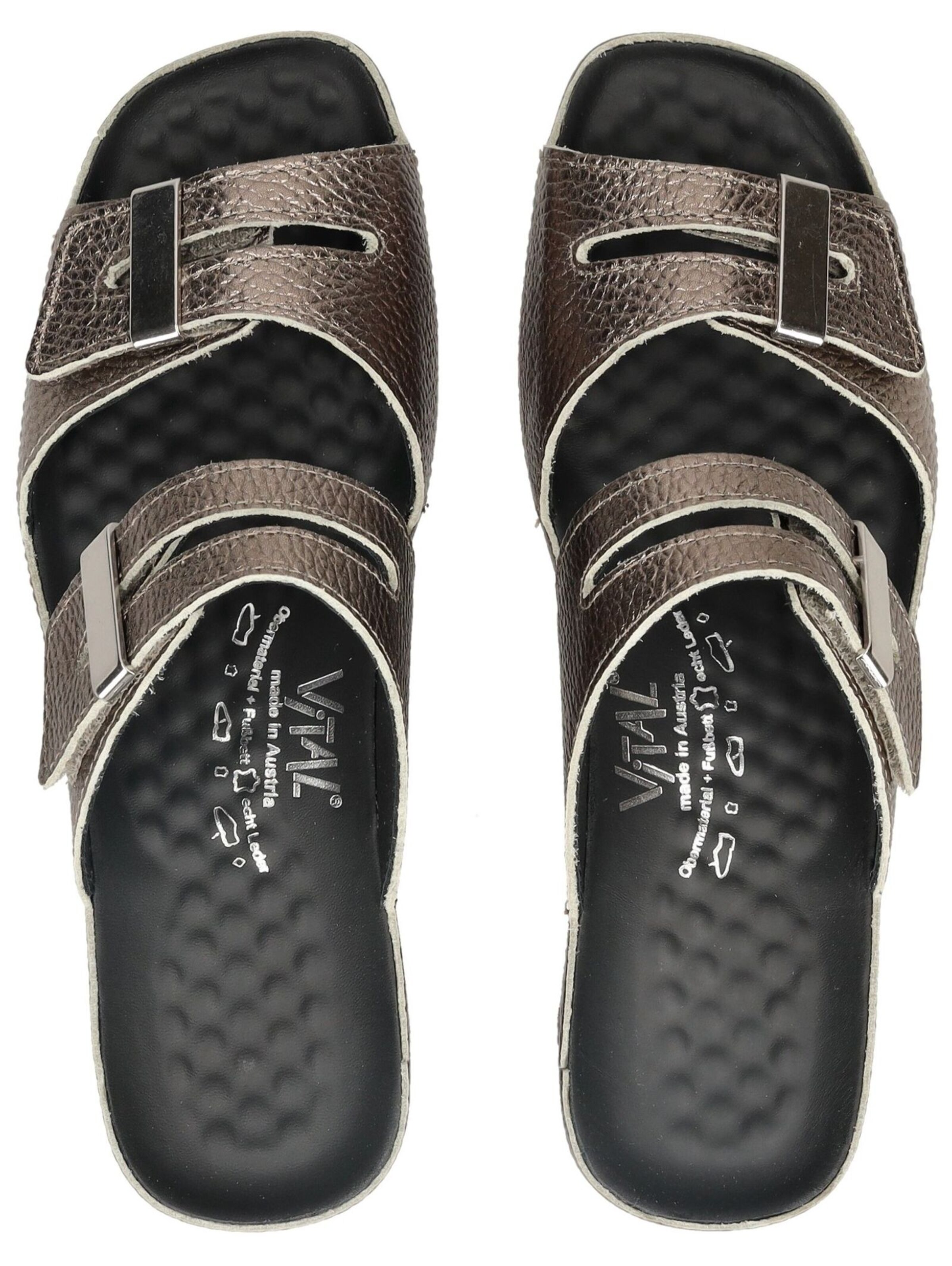 vital Mules in Bronze