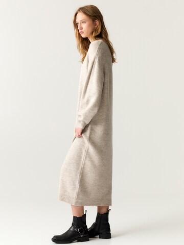 Pull&Bear Pletené šaty - Béžová